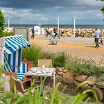 Hotel Strandschlösschen Lübeck