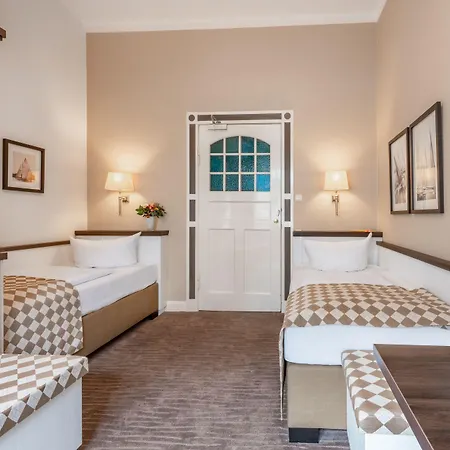 Hotel Strandschloesschen Lubeca