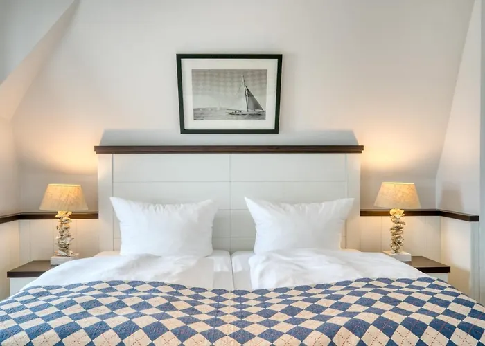 Strandschloesschen Hotel 3*