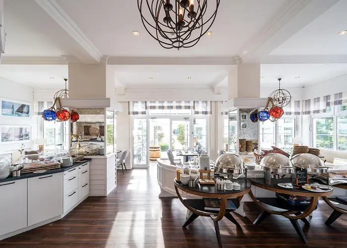 Strandschloesschen Hotel 3*