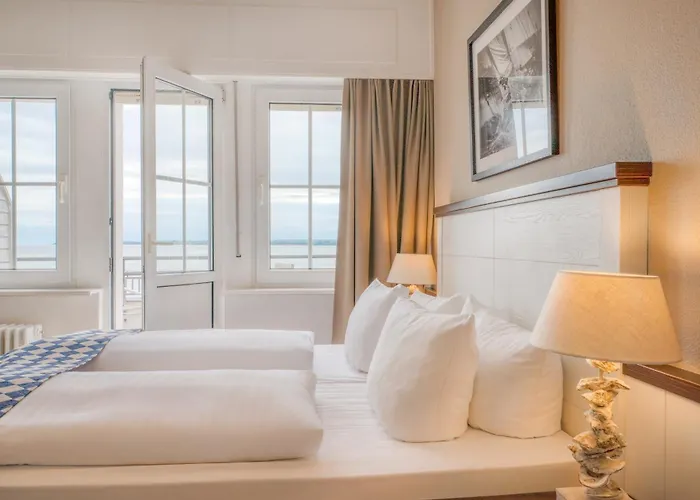 Strandschloesschen Hotel 3*