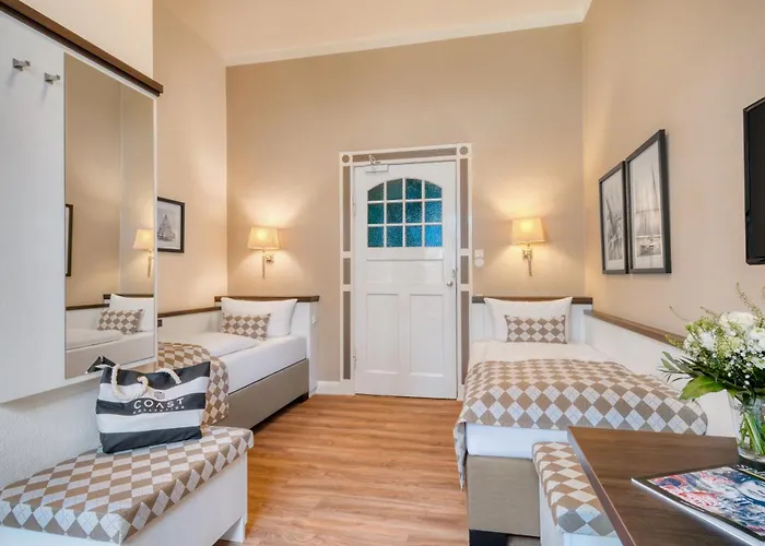 Hotel Strandschloesschen Lubeck