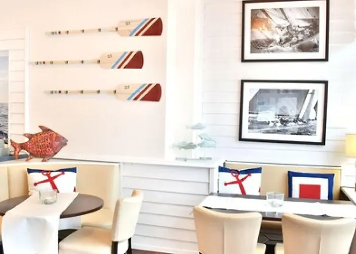 מלון Strandschloesschen 3*