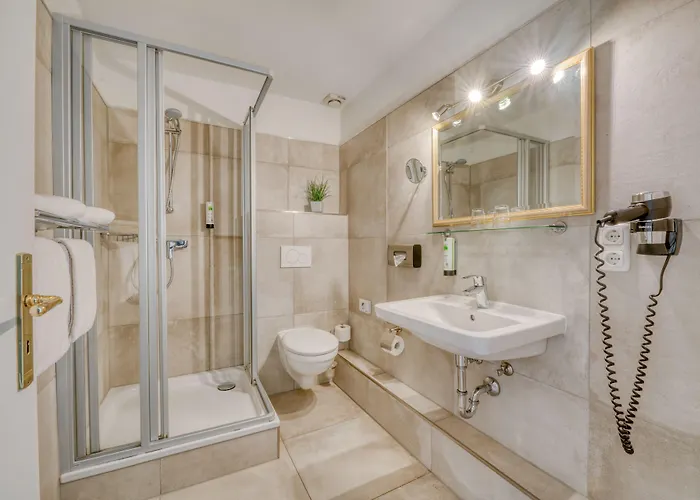 Strandschloesschen 3* ליבק